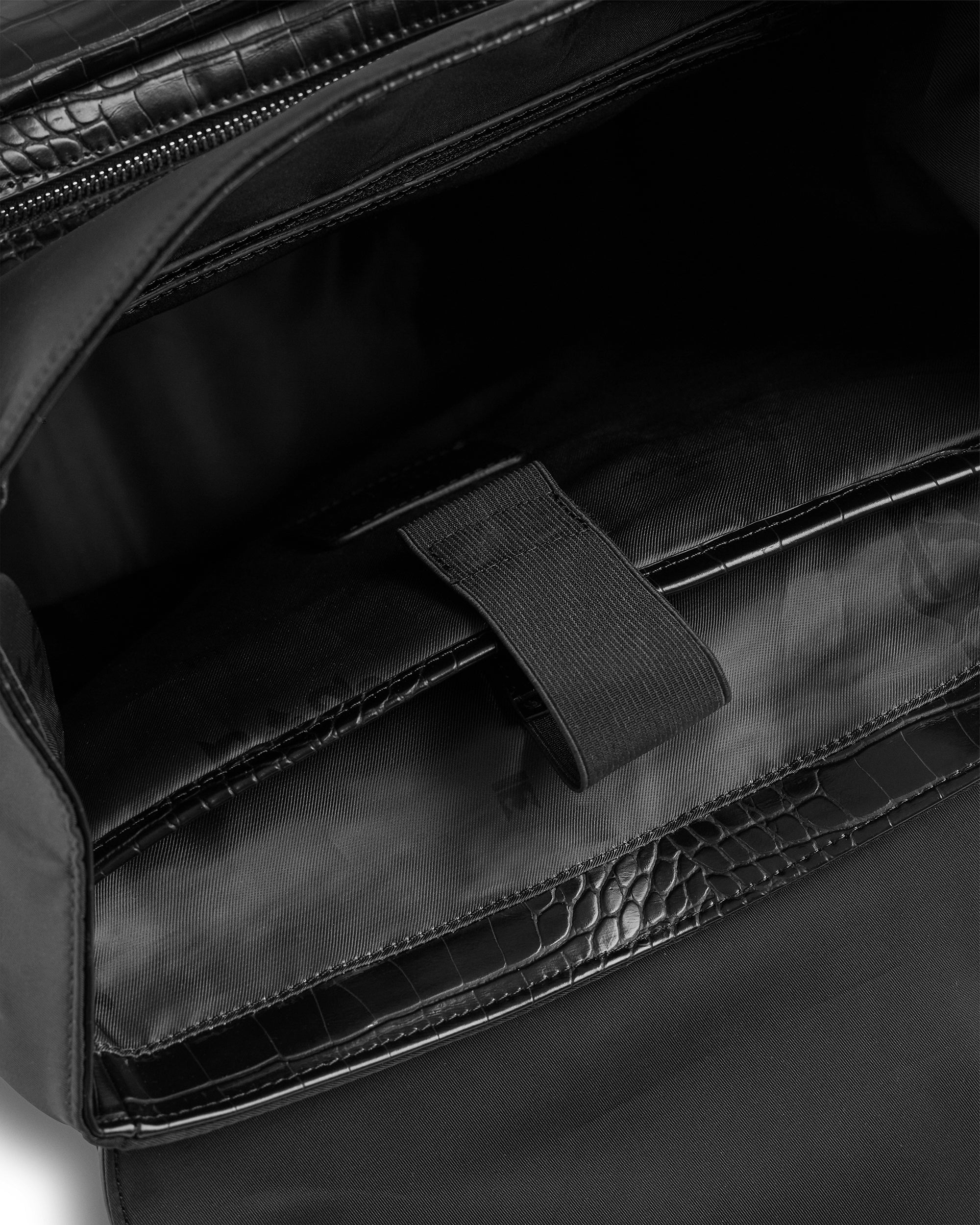 Giacobbe Black Croc Backpack - Image 4